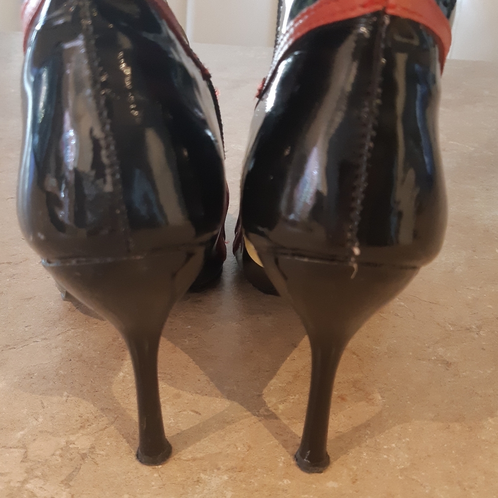 Unique Pointy Toe Lace Up Stiletto Boots - Picture 7 of 13